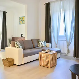 Apartment Vasco Pratolini Di Stefania Sesto, Florence
