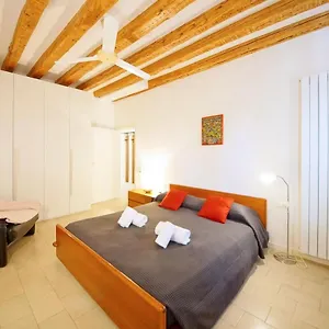 dolcevita-apartments-n-489-san-marco.hotelinveneto.com/